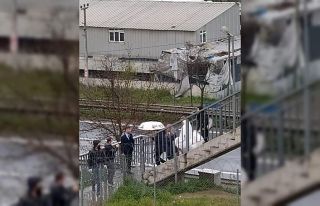 Yasak nedeniyle il değiştiremeyince gelini üst...