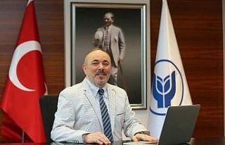 Yaşar Üniversitesi uzaktan eğitimde hız kesmiyor