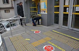 Yenice Belediyesinden stickerlı evde kal çağrısı