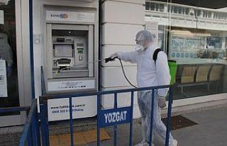Yozgat Belediyesi banka ATM’lerini dezenfekte etti