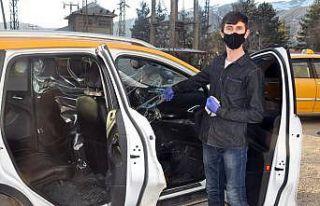 Yüksekovalı taksiciden korona virüse karşı brandalı...