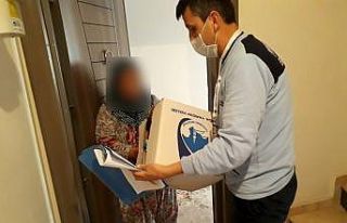 Yunusemre Belediyesinden ihtiyaç sahiplerine yardım...