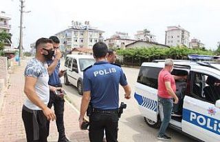 3 kadının hırsızlık girişimi ev sahibinin eve...