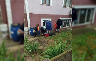 4. kattan düşen kadın yaralandı
