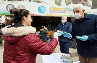500 bin ücretsiz maske dağıtıldı