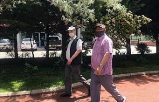 65 yaş ve üzeri vatandaşlar ikinci kez sokağa...