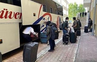 ABD’den gelenlerin karantina süresi doldu evlerine...