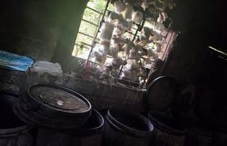 Adana’da 7 bin 425 litre kaçak içki ele geçirildi