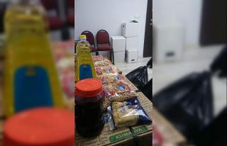 Ağrı Barikat04 Taraftar Derneği 286 aileye yardım...