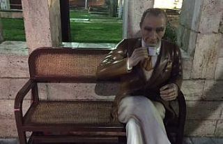 Ahi Evran Külliyesi girişine Atatürk’ün kahve...