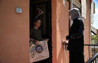 Akyurt Belediye Başkanı Ayık şehit ve gazi ailelerini...