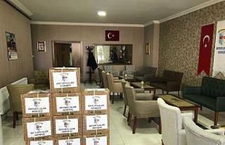 Akyurtlular Derneği’nden dayanışma örneği