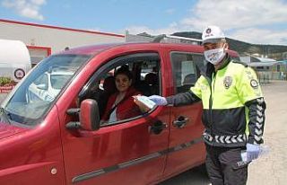 Amasya Emniyetten sürücü ve yolculara sosyal mesajlı...