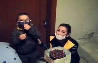 Annesinden uzaktaki çocuğa doğum günü sürprizi
