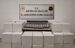 Antalya’da 675 litre etil alkol ve 81 adet içki...