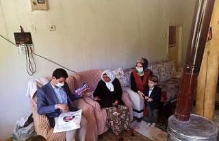 Asırlık nineye Anneler Günü ziyareti