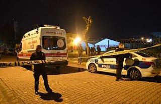Avcılar’da boş arazide emekli polis memuru silahla...
