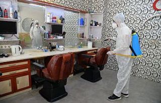 Aydın’da berber ve kuaförler dezenfekte ediliyor