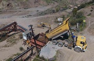 Ayvalık’ta taş ocağı 5 yıl sonra yeniden faaliyete...