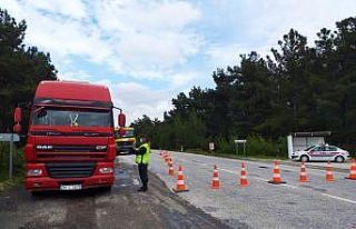 Balıkesir’de yük taşıyan araçlara denetim