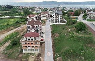 Başiskele’de parke çalışmaları sürüyor