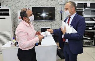 Başkan Akın’dan Bayram tebriği ve maske hediyesi