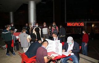 Başkan Akkaya ve belediye personeli kan bağışı...