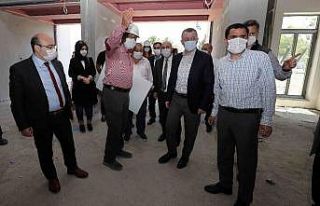 Başkan Büyükakın, “Bu şehrin gençlerine çok...