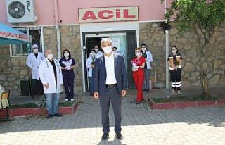 Başkan Kaplan sağlık çalışanı anneleri unutmadı