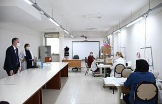 Başkan Taban personelin Anneler Gününü kutladı