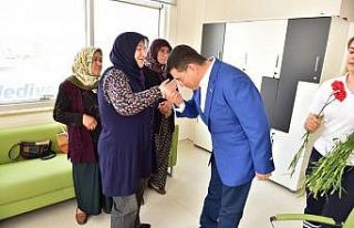 Başkan Tütüncü’den Anneler Günü mesajı
