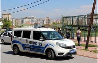 Basketbol sahasındaki adamı gören şok oldu
