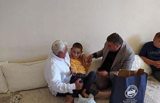 Başverimli Belediye Başkanı Tatar engeli bireyleri...