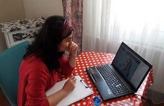 Bayraklı’da öğretmenlere ‘online ders’ eğitimi