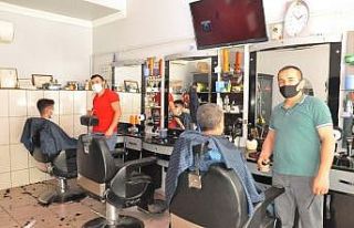 Berber, kuaför ve güzellik salonları yeniden faaliyete...