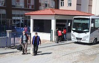 Bolu’da, karantinası biten 395 kişi memleketlerine...