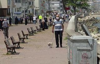 Bursa Güzelyalı Sahili’ndeki yoğunluk geçen...