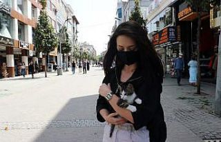 Bütün yaşıtları gezip dolaşırken 18 yaşındaki...