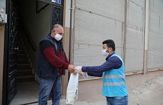 Büyükşehir’den Ramazan ayı boyunca yiyecek yardımı