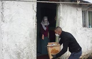 Çaldıran Belediyesinden bin aileye Ramazan yardımı