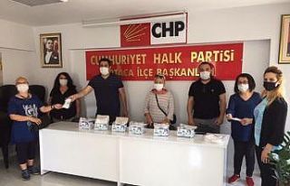 CHP Ortaca, kendi imkanları ile ürettiği maskeleri...