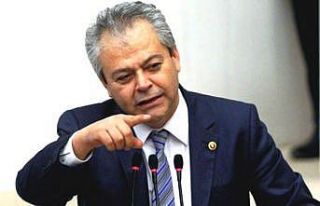 Develi’den CHP ‘ye Kemal Derviş eleştirisi