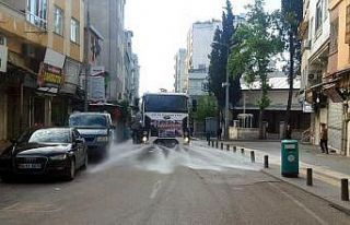 Dezenfekte çalışmaları aralıksız sürüyor