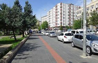 Diyarbakır’da kısıtlama kalktı, vatandaşlar...