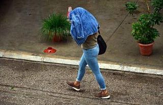 Doğu Karadeniz’de gök gürültülü sağanak yağış...