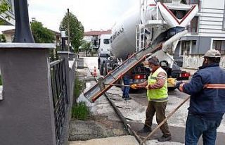 Düzce’de kaldırım çalışmaları devam ediyor