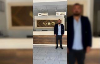“Eczacılar zorluklardan kaçınmadan görevlerine...