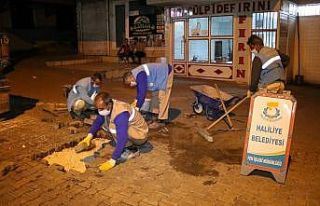 Ekipler çalışmalara ara vermiyor