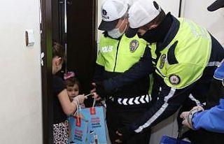 Elazığ’da çocuklara ev ziyaretiyle trafik eğitimi