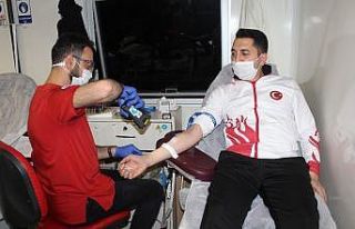 Elazığ’dan Kızılaya kan bağışı desteği